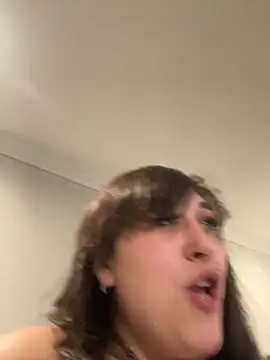 ThicBunz online show from March 15, 2025, 1:18 pm