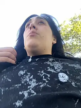 ThicBunz online show from September 22, 2025, 2:19 pm