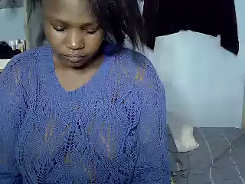 Snapshot of Sexiebony12 chatting on March 8, 2025, 4:39 pm Sexiebony12 online show from March 8, 2025, 4:39 pm