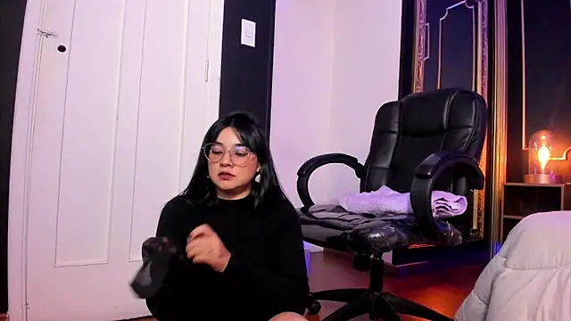 JeyLee online show from February 10, 2025, 12:18 pm