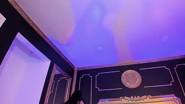 JeyLee online show from February 12, 2025, 11:51 am