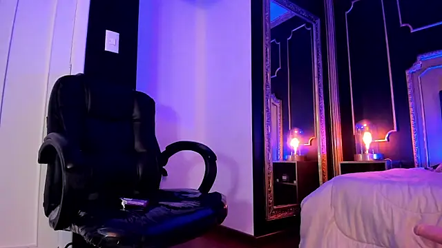 JeyLee online show from March 21, 2025, 3:02 pm