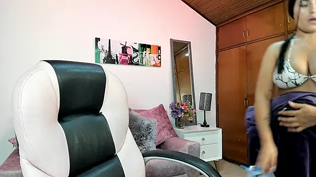 Alheli 16 online show from September 26, 2025, 10:52 am