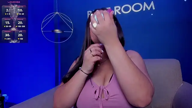 janecullen online show from March 23, 2025, 3:43 am