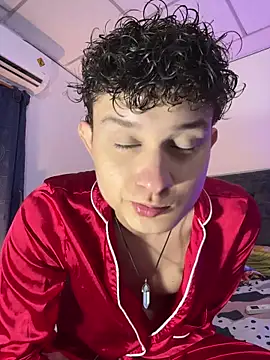 Snapshot of Nathan_Bluee chatting on November 6, 2025, 3:02 pm Nathan Bluee online show from November 6, 2025, 3:02 pm