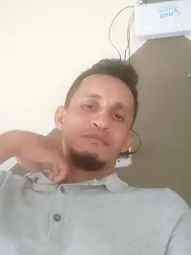 Snapshot of dotado20robson chatting on November 12, 2025, 7:46 pm dotado20robson online show from November 12, 2025, 7:46 pm