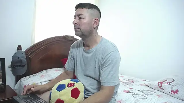 Snapshot of ambar_jacksonn chatting on September 23, 2025, 9:07 pm ambar jacksonn online show from September 23, 2025, 9:07 pm