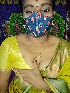 Snapshot of anisha91 chatting on September 16, 2025, 4:52 pm anisha91 online show from September 16, 2025, 4:52 pm