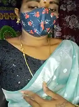 Snapshot of anisha91 chatting on October 9, 2025, 6:22 am anisha91 online show from October 9, 2025, 6:22 am