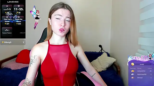 Snapshot of Luxuryalma chatting on December 9, 2024, 9:17 am Luxuryalma online show from December 9, 2024, 9:17 am