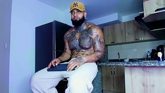 Snapshot of zaiin_diesel chatting on September 15, 2025, 5:57 pm zaiin diesel online show from September 15, 2025, 5:57 pm