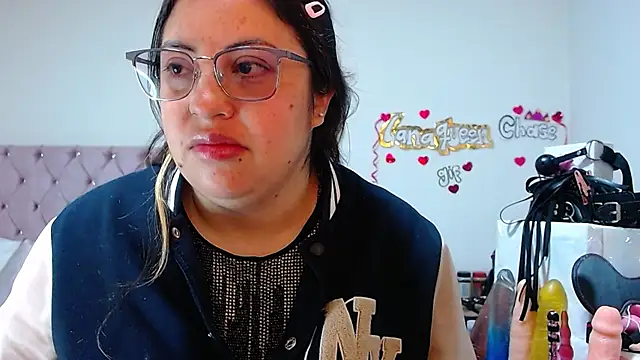 Snapshot of lanaqueen699 chatting on September 22, 2025, 12:18 pm lanaqueen699 online show from September 22, 2025, 12:18 pm