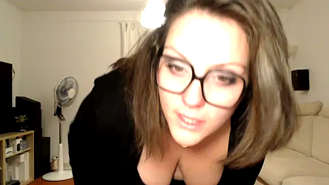 vagina02cam online show from November 27, 2025, 11:29 pm