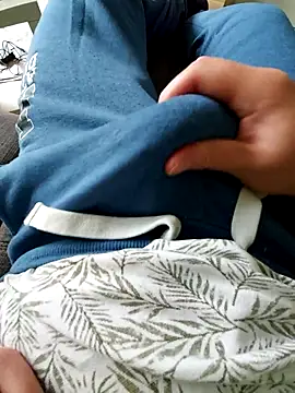 Snapshot of 85Friedrich chatting on November 2, 2025, 10:50 am 85Friedrich online show from November 2, 2025, 10:50 am