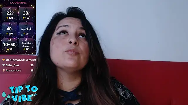 amydeepqueen online show from December 13, 2024, 2:38 pm