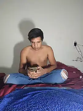 Snapshot of LiosArmando420 chatting on December 5, 2025, 10:02 am LiosArmando420 online show from December 5, 2025, 10:02 am