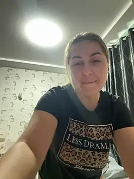 Snapshot of KisssAmmeli chatting on September 14, 2025, 7:07 am KisssAmmeli online show from September 14, 2025, 7:07 am