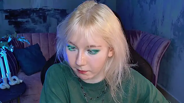 NancyMartinez online show from January 21, 2025, 8:08 am