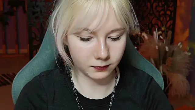 NancyMartinez online show from January 22, 2025, 5:38 pm