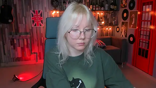 NancyMartinez online show from January 25, 2025, 8:10 am