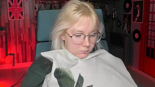 NancyMartinez online show from January 25, 2025, 11:13 am