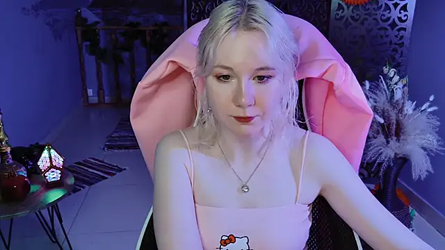 NancyMartinez online show from February 25, 2025, 7:14 pm