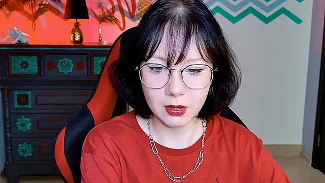 NancyMartinez online show from October 14, 2025, 9:10 am