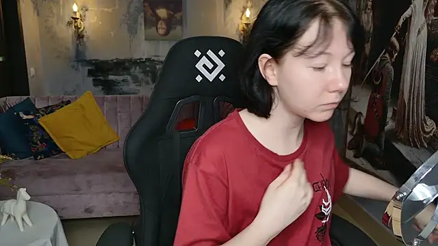 NancyMartinez online show from October 21, 2025, 5:08 am