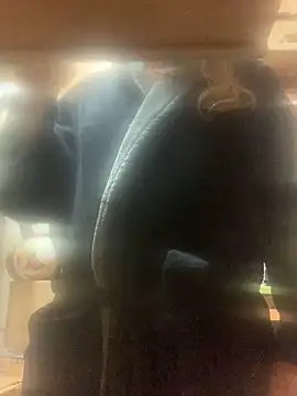 Snapshot of longhairjim chatting on March 4, 2025, 10:35 am longhairjim online show from March 4, 2025, 10:35 am