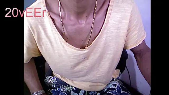 20vEEr online show from September 13, 2025, 8:08 pm