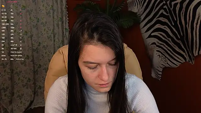 Alice  grace online show from January 29, 2025, 9:28 pm