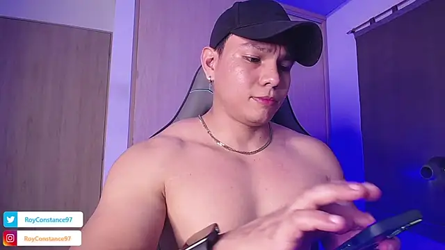 Snapshot of RoyConstance chatting on March 11, 2025, 2:54 am RoyConstance online show from March 11, 2025, 2:54 am