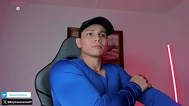 Snapshot of RoyConstance chatting on September 28, 2025, 4:40 am RoyConstance online show from September 28, 2025, 4:40 am