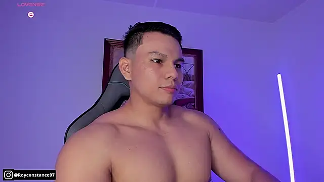 Snapshot of RoyConstance chatting on December 14, 2025, 4:40 am RoyConstance online show from December 14, 2025, 4:40 am