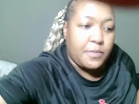 Missmoox24 online show from November 11, 2025, 4:29 pm