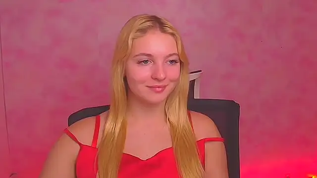 Snapshot of Milka_kiss_ chatting on December 26, 2024, 10:05 am Milka kiss online show from December 26, 2024, 10:05 am