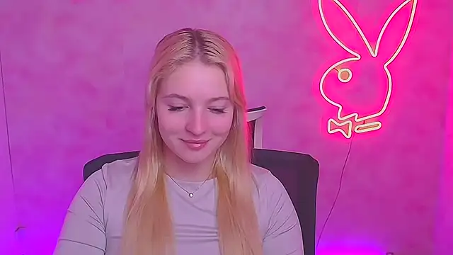 Milka kiss  online show from February 2, 2025, 6:04 am