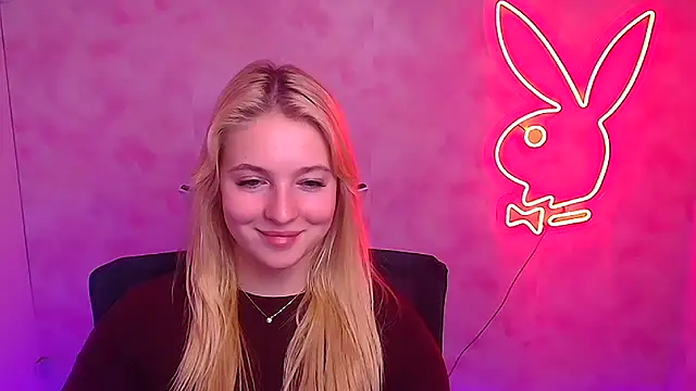 Milka kiss  online show from February 6, 2025, 1:43 pm