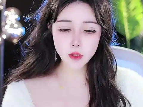 Qiaoqiao  online show from March 17, 2025, 12:41 am