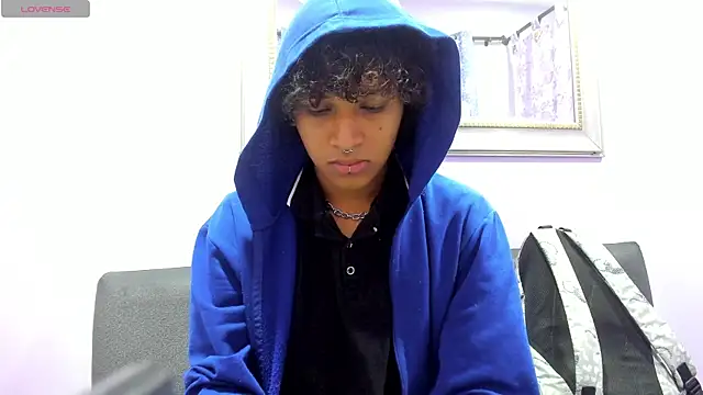 Snapshot of axel_ps chatting on February 28, 2025, 1:37 am axel ps online show from February 28, 2025, 1:37 am