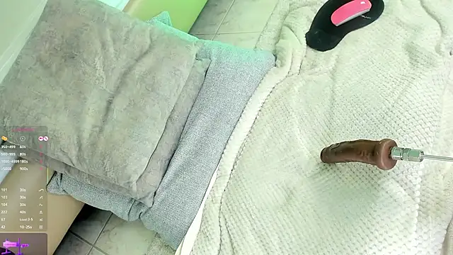 chanell lovers online show from March 9, 2025, 5:44 am