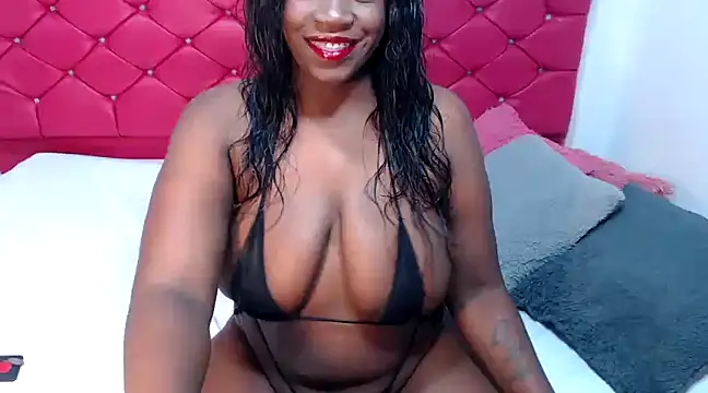 Snapshot of amantblackx chatting on December 3, 2024, 2:14 am amantblackx online show from December 3, 2024, 2:14 am