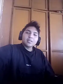 LoganFinds online show from December 4, 2025, 2:15 pm