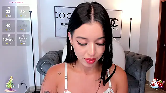 Snapshot of zoee_jackson chatting on December 29, 2024, 9:52 pm zoee jackson online show from December 29, 2024, 9:52 pm
