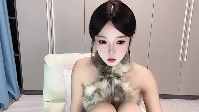 Q-ing online show from September 21, 2025, 1:57 pm