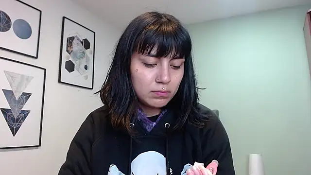 amy adams1 online show from October 29, 2025, 4:37 am