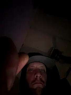 Snapshot of matte36_ chatting on October 26, 2025, 4:07 am matte36  online show from October 26, 2025, 4:07 am