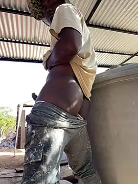 Andricastro online show from March 10, 2025, 8:23 pm