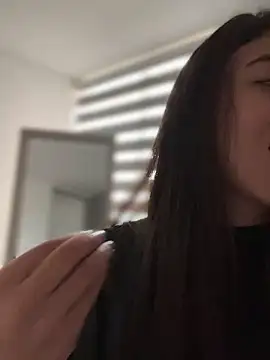 AmmyCollinsW online show from February 7, 2025, 9:04 pm