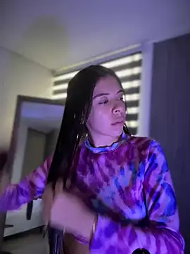 AmmyCollinsW online show from February 28, 2025, 8:28 pm